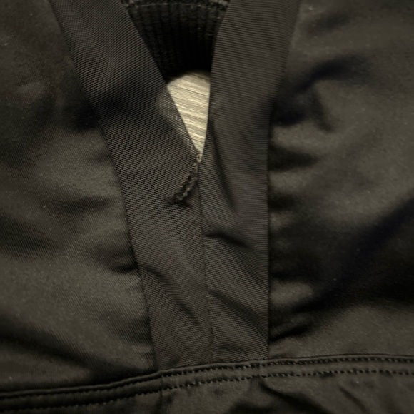 Victoria Secret Sport bra (S) Black with mesh lining - Picture 3 of 5